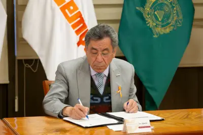 Ignacio Salgado renuncia a la dirección del ISSEMyM, instituto en crisis desde Montiel