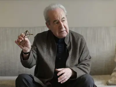 John Banville regresa con 'Nocturno de Venecia', novela fantasmagórica y erótica