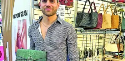 Jorge Motola: El emprendedor mexicano que transforma botellas de plástico en bolsos de lujo para exportación