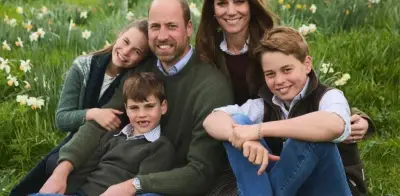 La Familia Real Británica presenta su tarjeta navideña 2025 con hijos más crecidos
