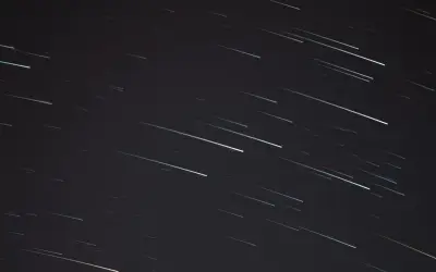Lluvia de Estrellas Líridas 2026: Horario y Consejos para Verla en México