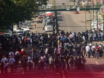 Megabloqueo de transportistas paraliza carreteras clave este lunes 6 de abril 2026