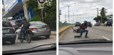 Motociclista cae al patear auto: lección de física en CDMX