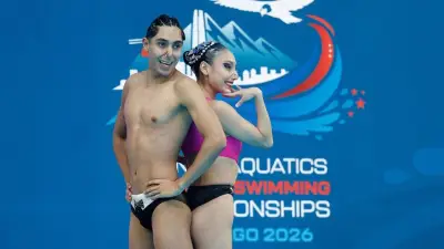 México brilla con oro en natación artística: Villalobos y Mondragón triunfan en Santiago 2026