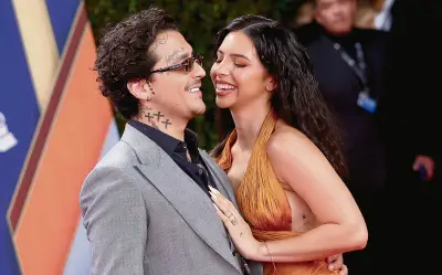 Nodal y Ángela Aguilar reaparecen juntos y desmienten rumores de separación