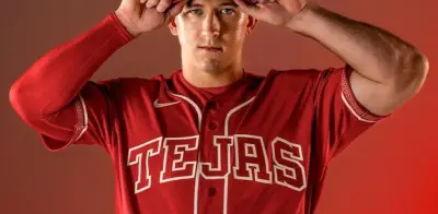 Rangers de Texas lanzan uniforme 'Tejas' con J para honrar herencia mexicana