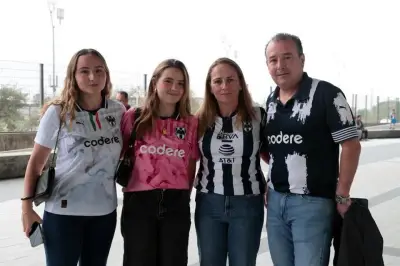 Rayados vs San Luis: Celebridades y Familias en el Estadio BBVA