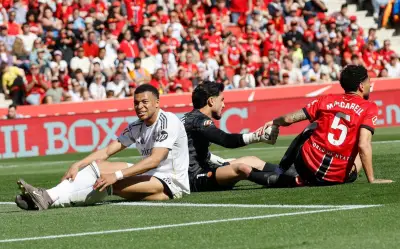 Real Madrid se aleja del título tras dramática derrota ante Mallorca en el minuto 91