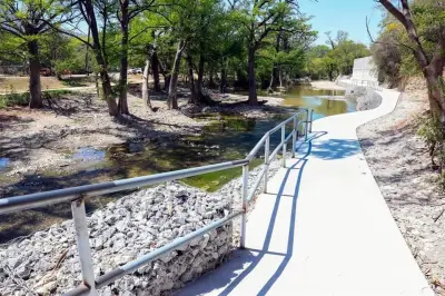 Renuevan la Vitapista junto al Río La Silla en Guadalupe, Nuevo León
