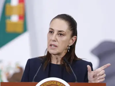 Renuncias y movimientos en Morena: Sheinbaum busca control del partido