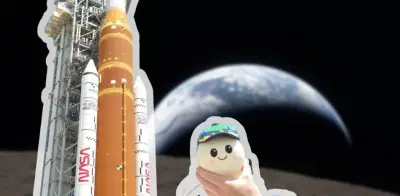 Rise, la mascota lunar de Artemis II, regresa a salvo a la Tierra tras histórico viaje