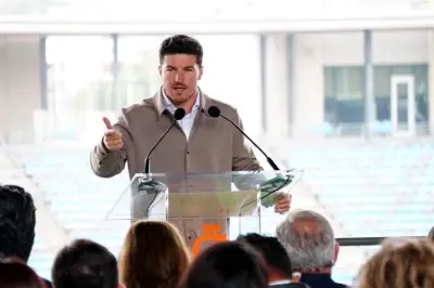 Samuel García viaja nuevamente a Nueva York para reuniones de inversión