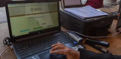 Secretaría del Bienestar alerta sobre fraudes en programas sociales: no hay adelantos vía créditos