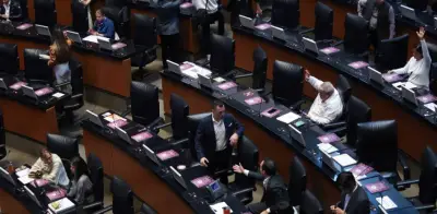 Senado aprueba histórica jornada laboral de 40 horas con registro electrónico obligatorio