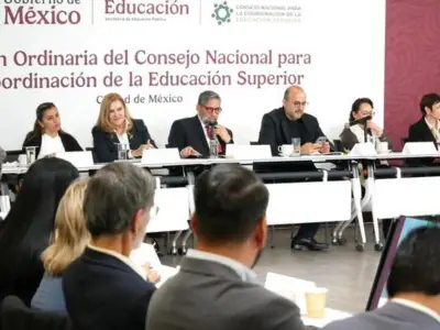 SEP lanza curso nacional de alfabetización en SaberesMX y alerta sobre brechas en uso de IA