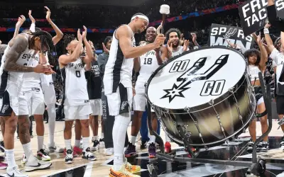Spurs eliminan a Blazers y vuelven a Semifinales del Oeste