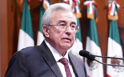 SRE confirma extradición de Rubén Rocha y turna caso a la FGR