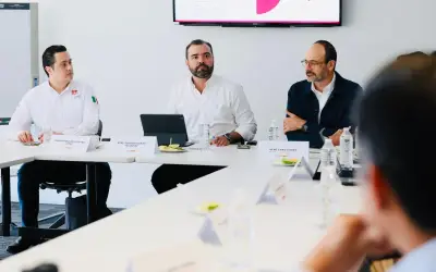 Tlajomulco firma convenio con INFONAVIT para recuperar hasta 10 mil viviendas en Jalisco