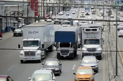 Tráileres sin frenos recorren la ciudad: un peligro latente en las calles