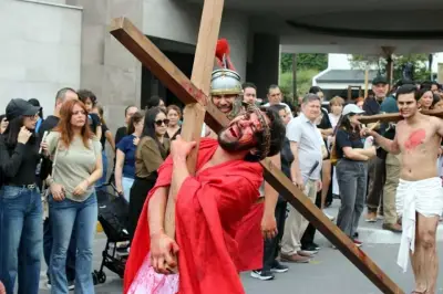 Viacrucis Viviente 2026 de la Parroquia de la Natividad del Señor: Una Tradición Renovada