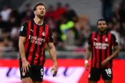 Afición del Milan Abuchea a su Equipo Tras Sorprendente Derrota en Casa ante el Udinese