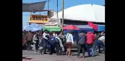 Agreden a dos policías en Central de Abastos de Tulancingo