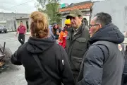 Autoridades brindan apoyo integral a familias afectadas por incendio en Nuevo León