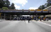 Bloqueos carreteros en México generan pérdidas millonarias y afectan la cadena de suministro