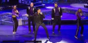 Chayanne enloquece al Auditorio Nacional; el 'Papá de México' vuelve triunfal
