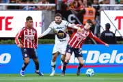 Chivas empata con Pumas y mantiene invicto en casa en el Clausura 2024