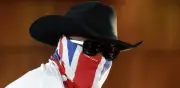 Del tanque al metro: la humilde y heroica despedida del boxeador Derek Chisora