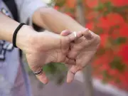 Especialistas de CUAltos revelan claves para mantener manos saludables y prevenir lesiones