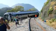 FGR exculpa a Semar en descarrilamiento del Tren Interoceánico; 108 testigos confirman exceso de velocidad