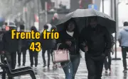 Frente Frío 43 Azota México: Lluvias Torrenciales, -10°C y Calor Sofocante