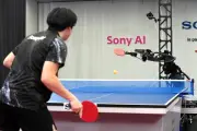 Japón Desarrolla Robot Avanzado Capaz de Jugar Ping Pong con Humanos
