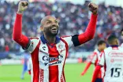 João Pedro, bicampeón de goleo en la Liga MX