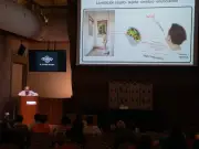 Lingüista alerta: pantallas y videojuegos no deben ser niñeras