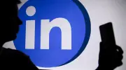 LinkedIn inyectó código malicioso a usuarios durante años, revela informe de seguridad