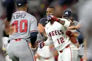 Los Ángeles Dodgers sufren derrota ante los Bravos de Atlanta en serie de playoffs