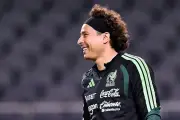Memo Ochoa acaricia su sexto Mundial en Qatar 2026