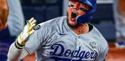 Miguel Rojas juega tras la muerte de su padre y conmueve a Dodgers y MLB