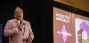 Mijes expone modelo 4T Norteña en cumbre de alcaldes en Miami