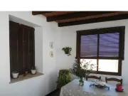 Persianas de madera: el regreso del clásico que conquista hogares mexicanos