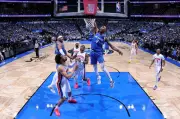 Pistons al borde de eliminación tras caer 94-88 ante Magic