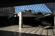 Renovación del Louvre: Preven enfocar en seguridad tras incidentes recientes