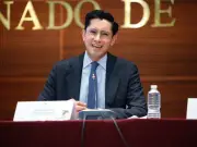 Roberto Velasco define pilares de la política exterior mexicana: soberanía, economía y protección consular