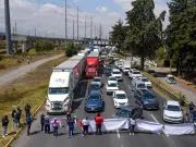 Semana Santa: Tráfico Intenso y Cierre en Autopista México-Puebla por Accidente