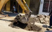 Socavón en Tlaquepaque reaparece tras reparación; vecinos enfrentan afectaciones prolongadas