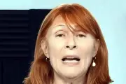 Tatiana Clouthier se declara la más preparada para dirigir México