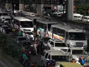 Transportistas y agricultores bloquean principales autopistas en protesta por incumplimiento de acuerdos